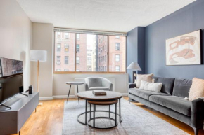 UWS 1br w gym doorman elevator nr Central Park NYC-1049